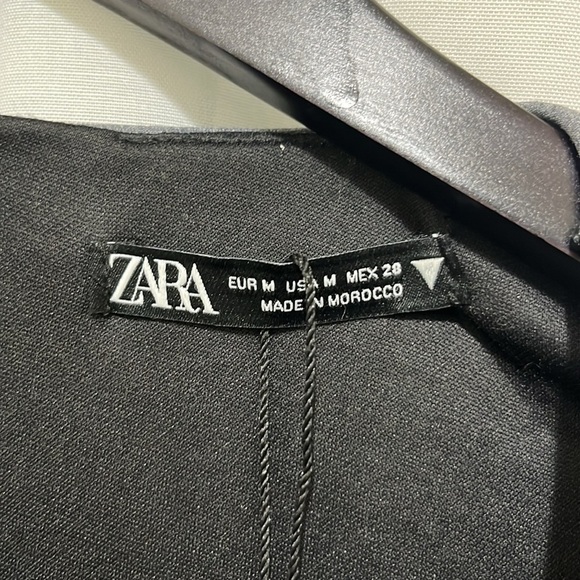 NWT Zara Long Sleeve Dress with Zipper Back and Cuff a235 - Picture 2 of 5